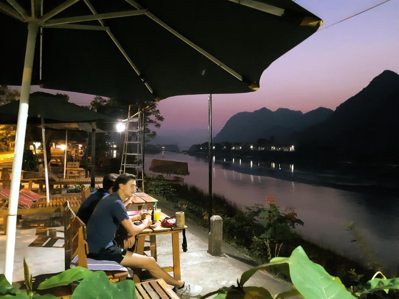 Diep Le Homestay Phong Nha Eksteriør bilde